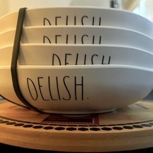 NWT- Rae Dunn DELISH Melamine Bowls